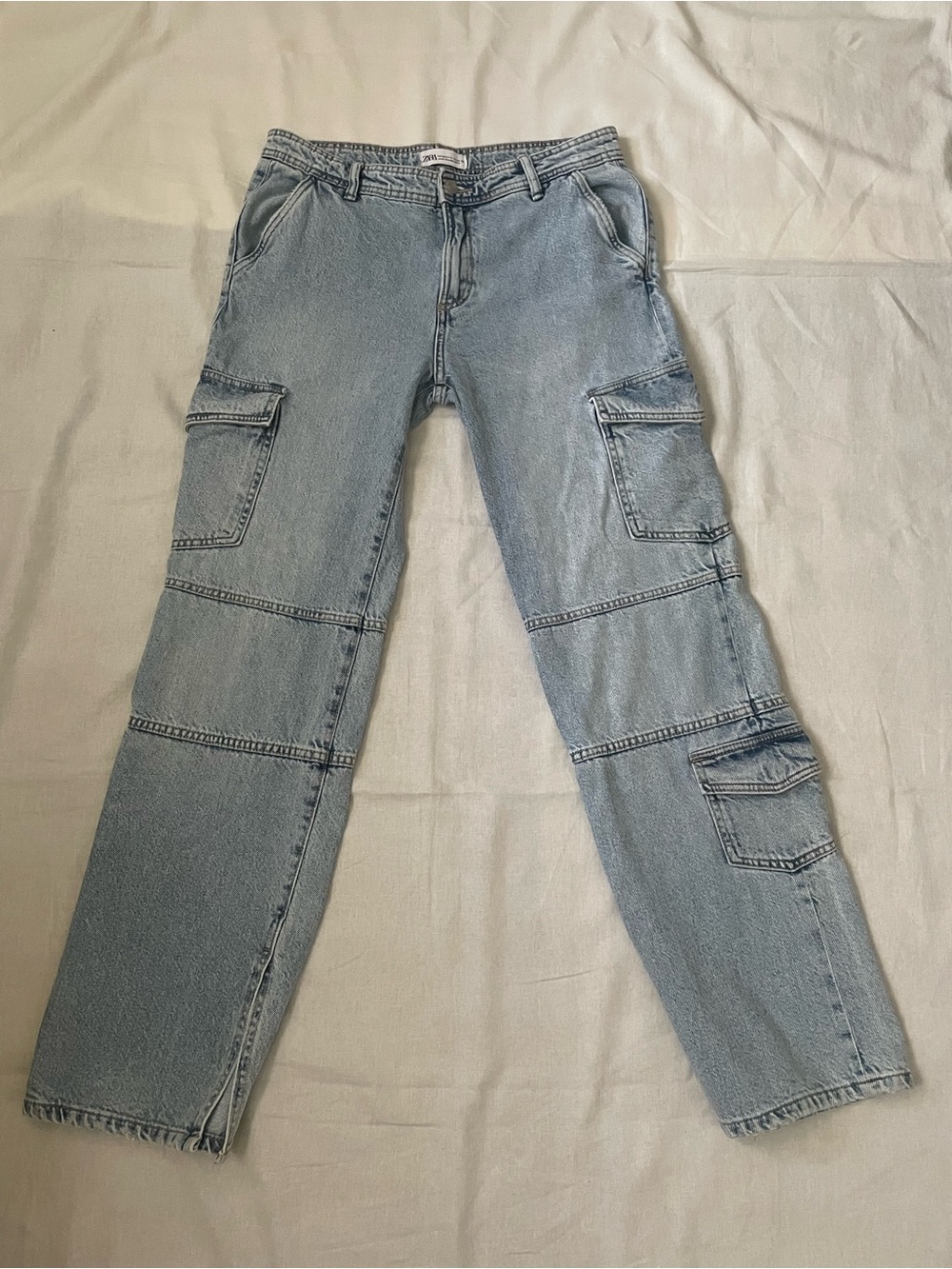 Zara cargo pockets straight leg denim jeans